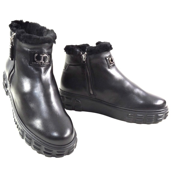 CASADEI 🇮🇹 WOMEN"S BLACK SOFT LEATHER COMFORT FASHION WINTER LAMB FUR BOOTIE - Picture 1 of 8